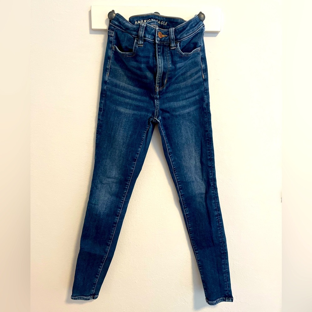 American Eagle high waisted skinny jeans size 4